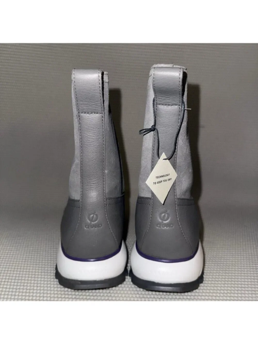 $250 Cole Haan Grand Explore Gray Waterproof Leather Pull On Boots Womens Size 6